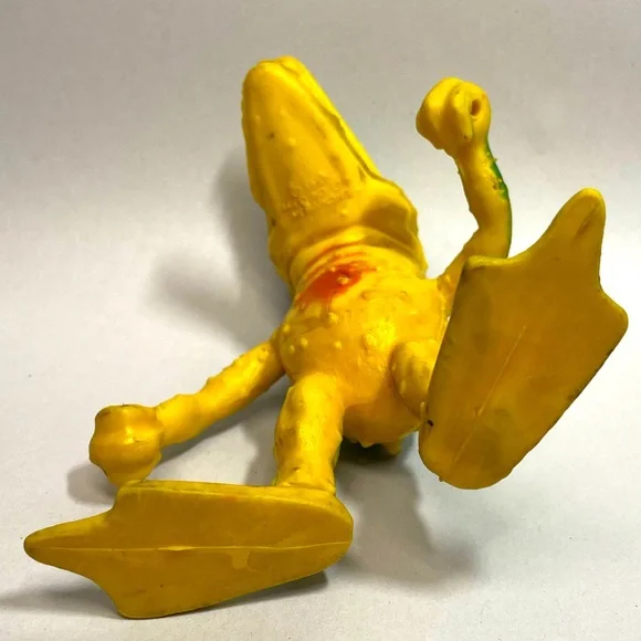 VTG 1982 ARCO Froggacuda The Other World Monster of Red Lake Action Figure
